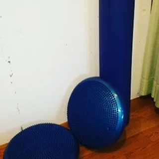 寒さに耐えての肩こり、腰痛予防もお手伝い!